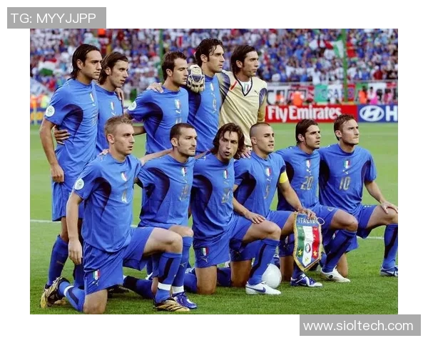 传奇四大足球巨星并肩争霸赛场 激荡球迷心潮掀起无数回忆